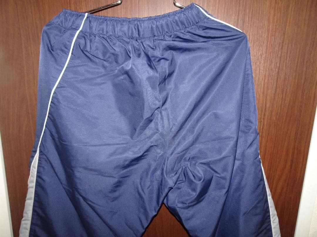 ミズノ　中綿入りウインドブレーカー上下セット