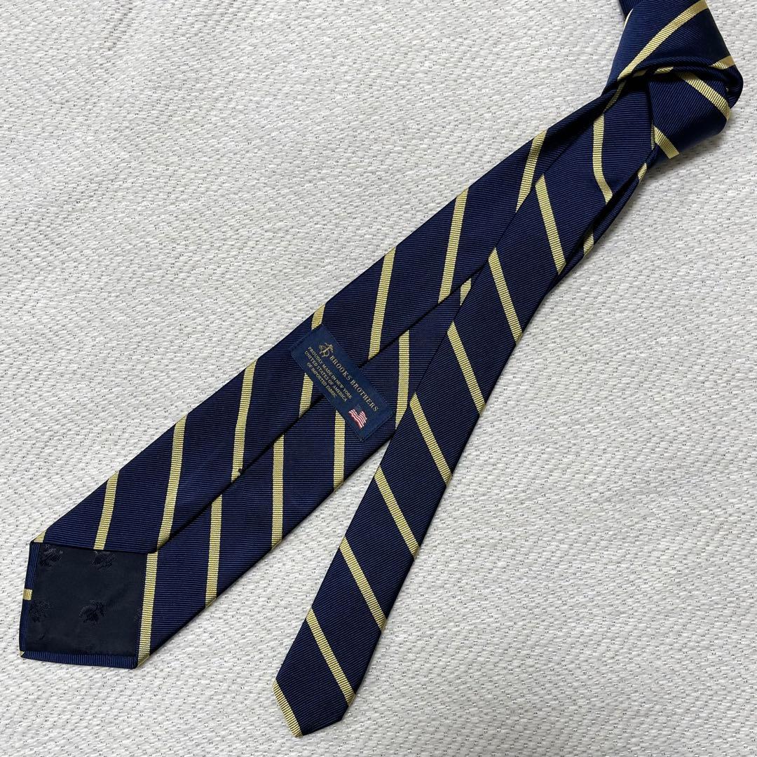 極美品 ブルックスブラザーズ 現行タグ レジメンタル ネクタイ ネイビー