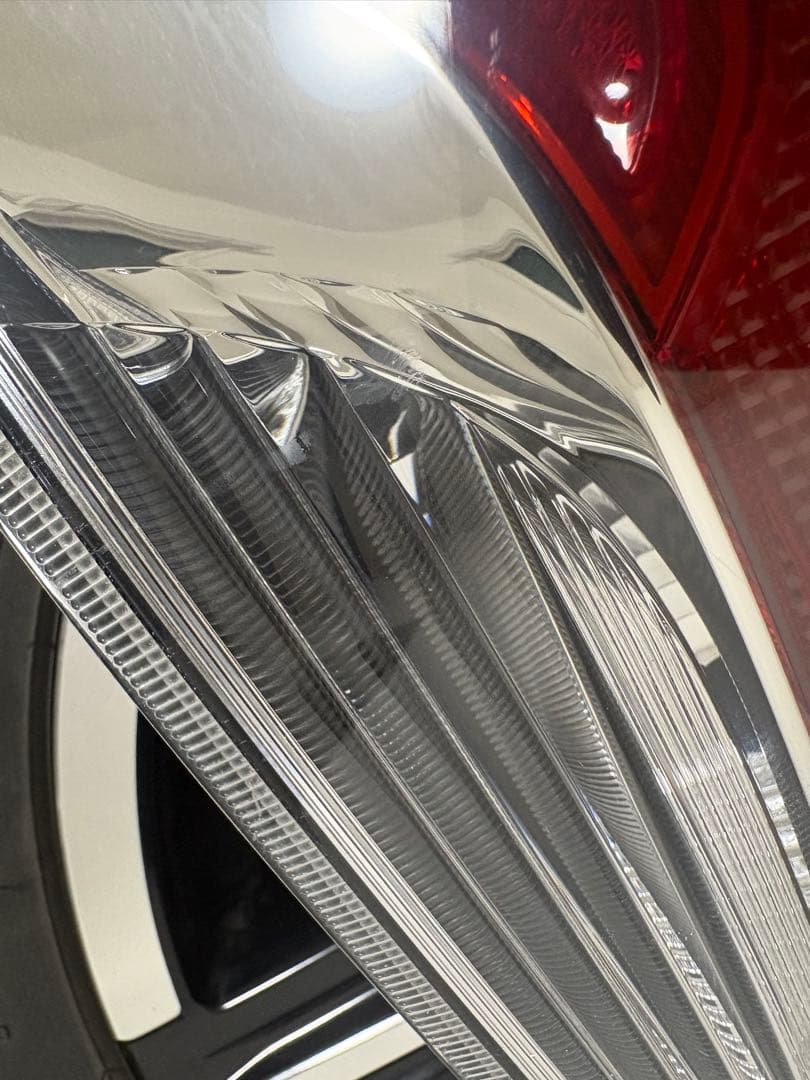 トヨタ　アクア　nhp10 テールランプ　テールレンズ