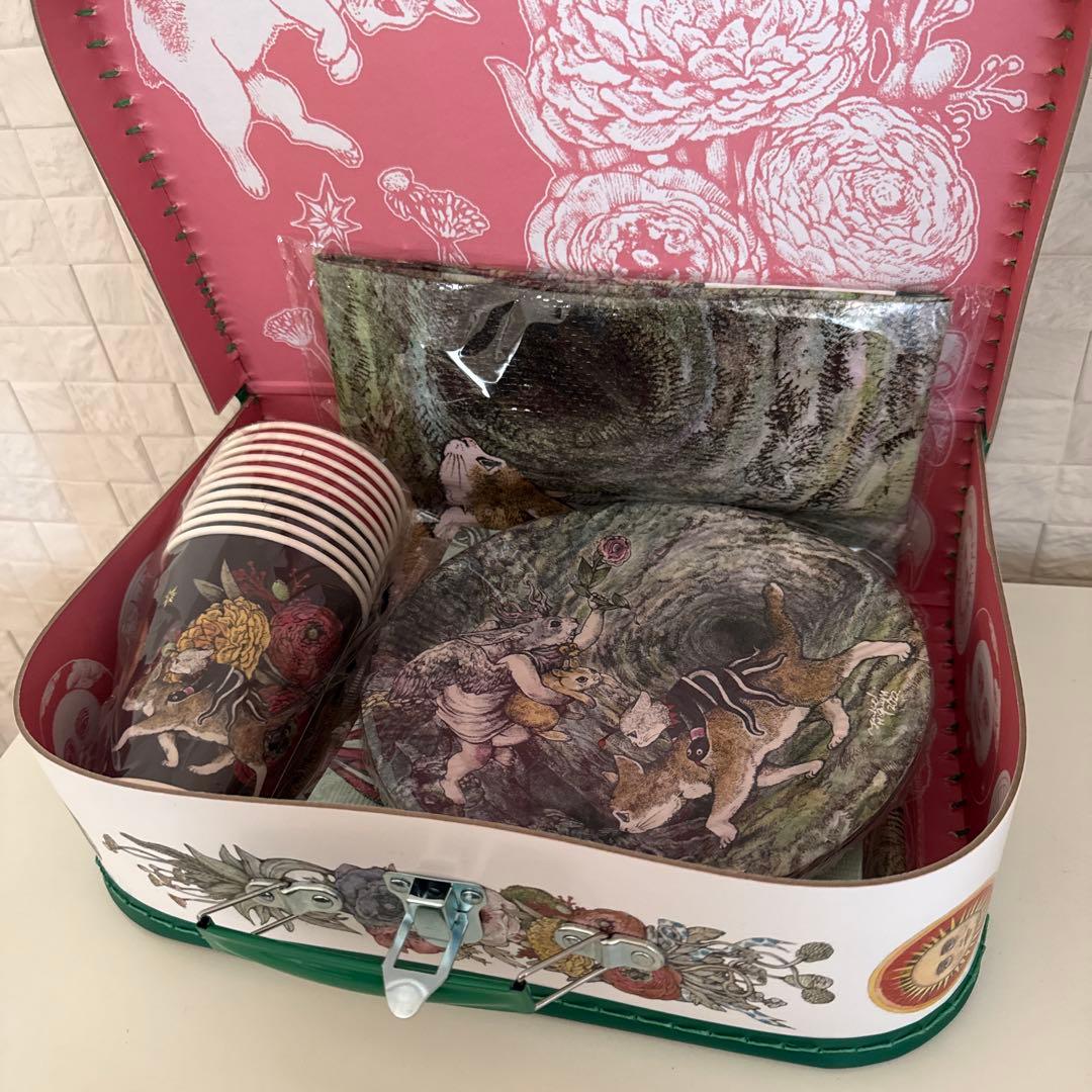 【新品未使用】ボリス雑貨店 ヒグチユウコ　ピクニックINペーパートランクSET