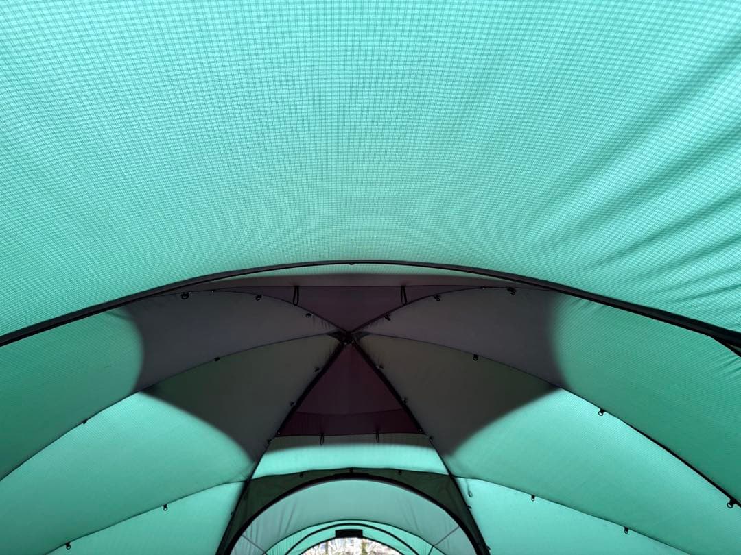 ヒルバーグ　アトラス　グリーン　ベスタビュール×2 マックアウトドア