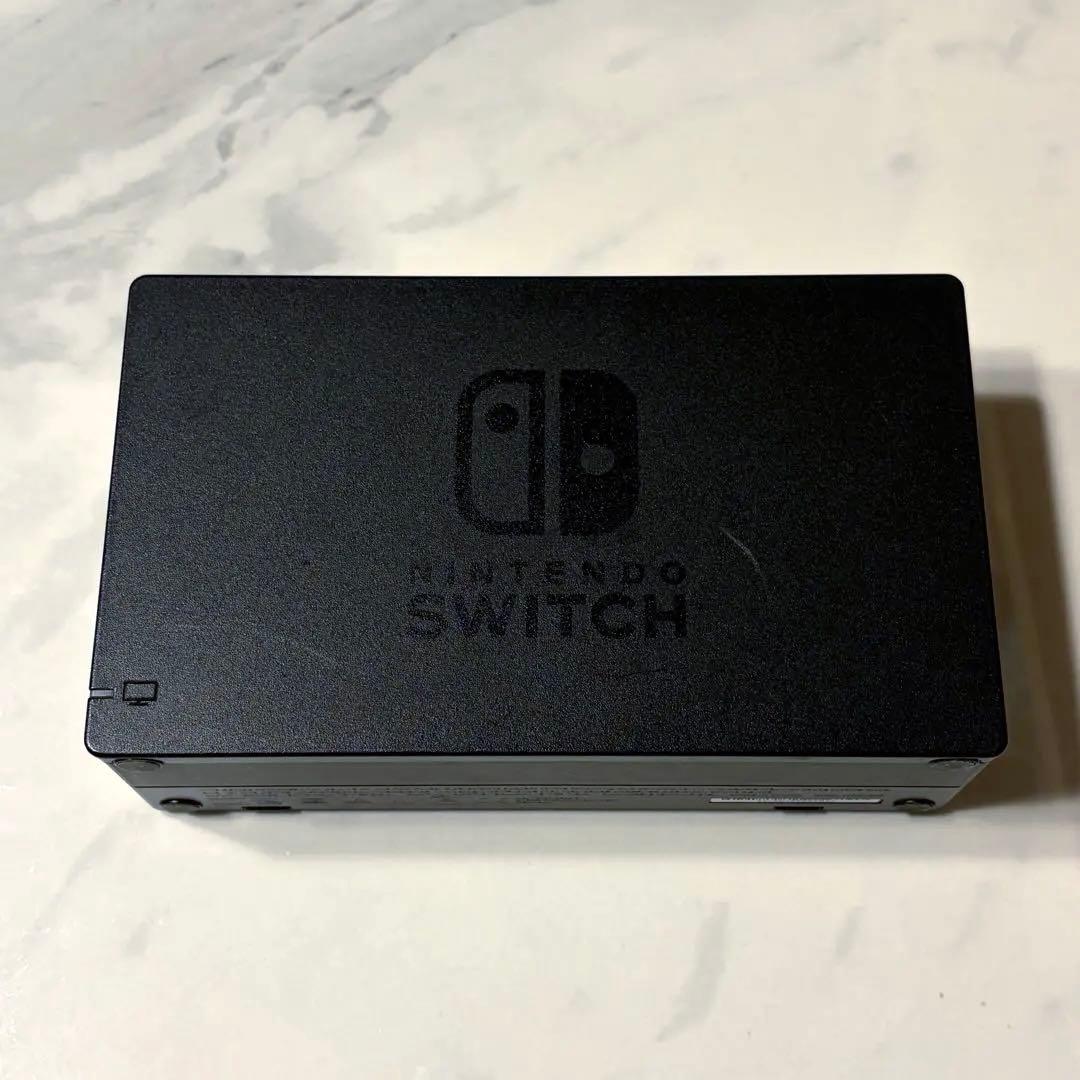 Nintendo Switch 本体+ジョイコン+ドック+ハンドル+ケース