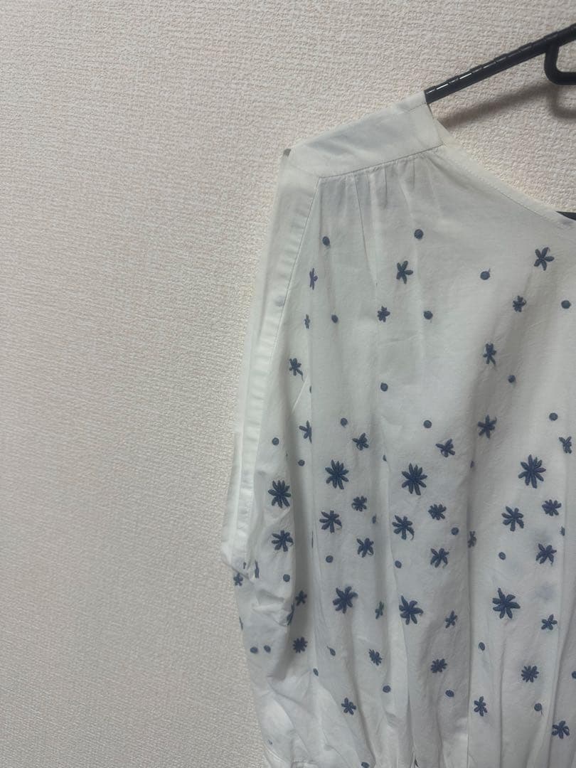 ミナペルホネン♡刺繍　ワンピース　ランドリー　hoshi hana 白