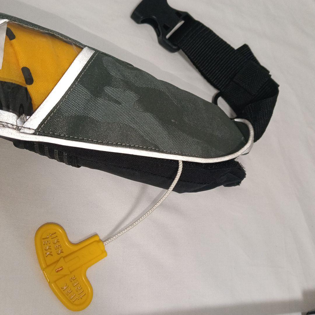 REAL METHOD カモフラージュライフジャケット