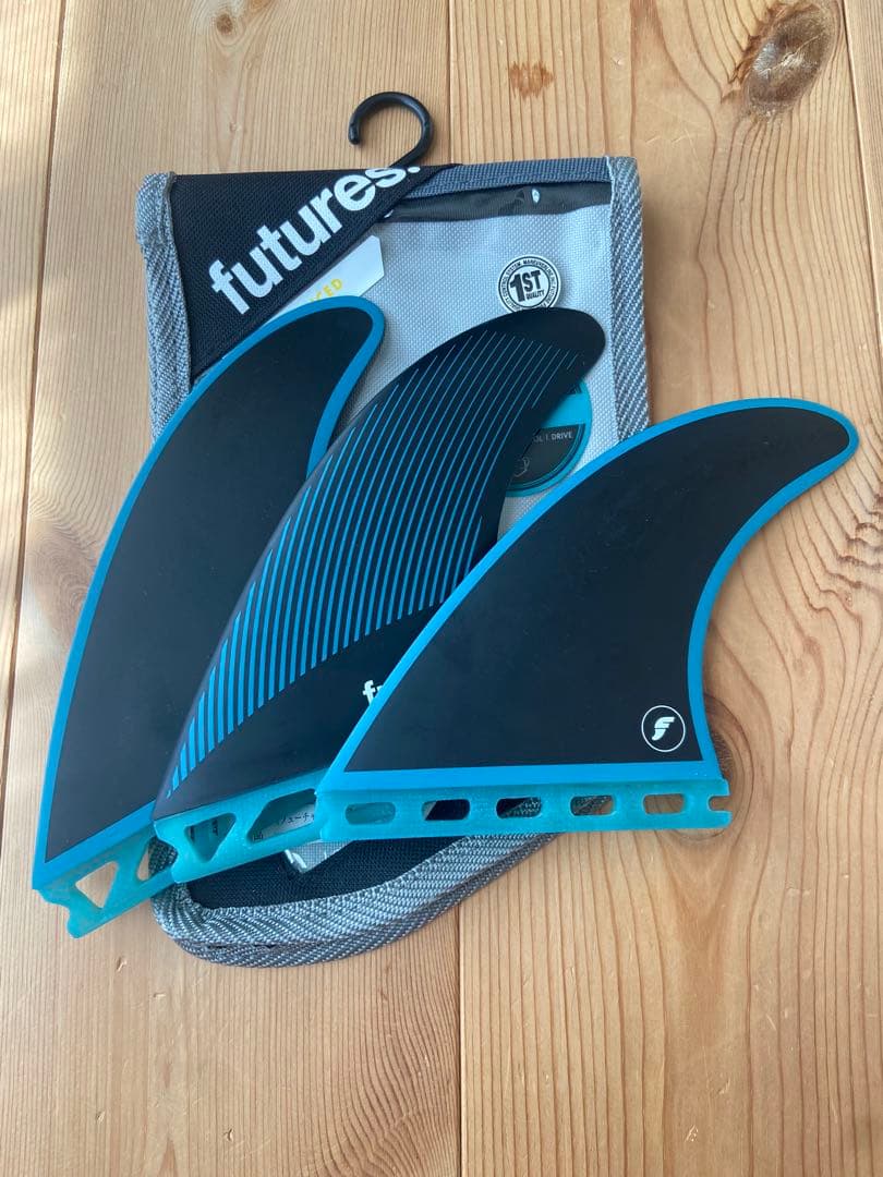 futures トライフィン　RAKE Mサイズ