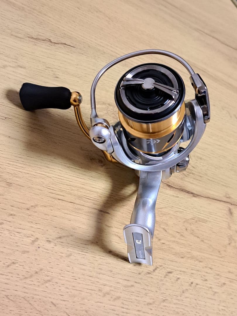 最後値下げ★超美品★DAIWA 21FREAMS FC LT1000S
