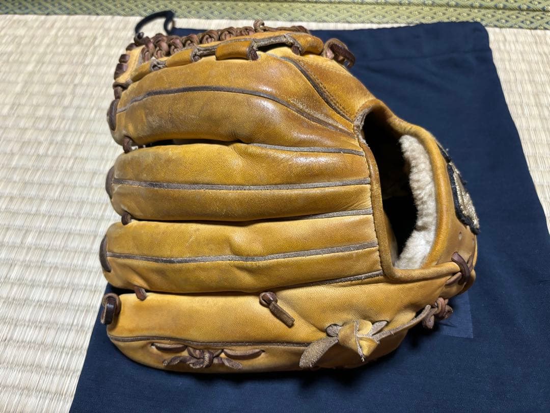 ハイゴールド　グローブ　オールラウンド