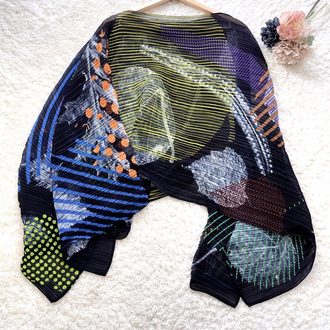 希少 プリーツプリーズ イッセイミヤケ 総柄 変形ポンチョ ストール ケープ