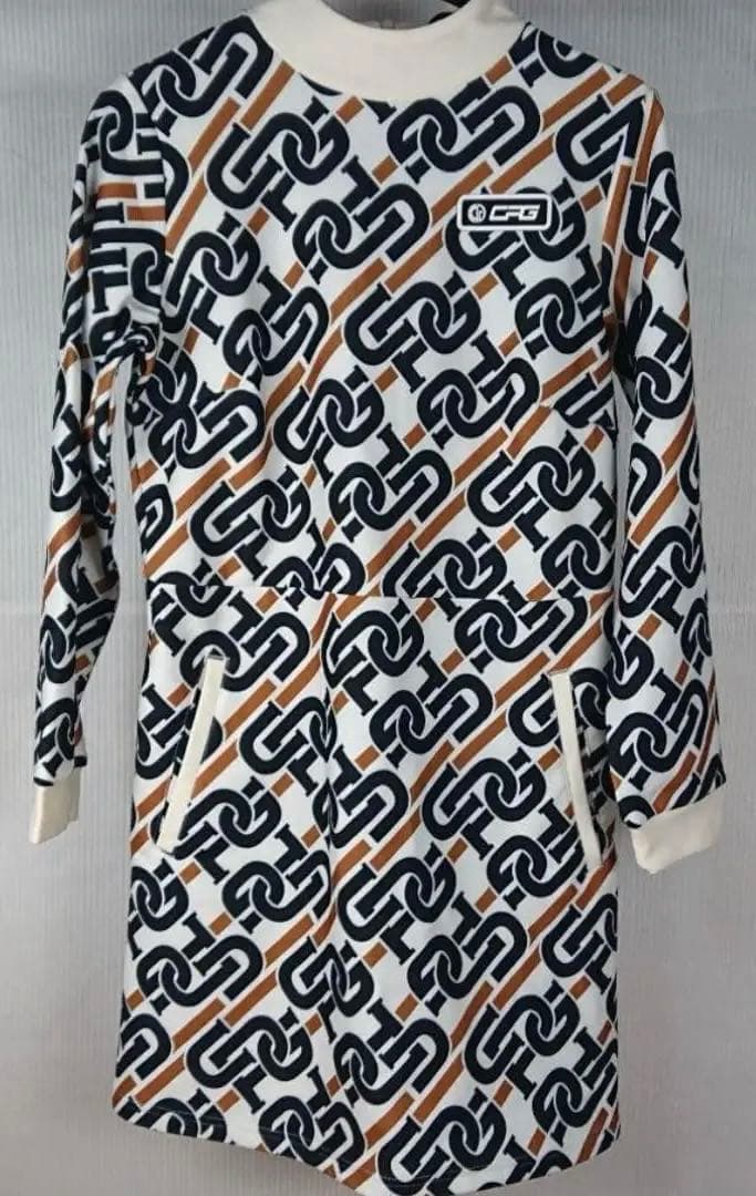 週末セール　CPG GOLF ロゴグラフィカルワンピース L