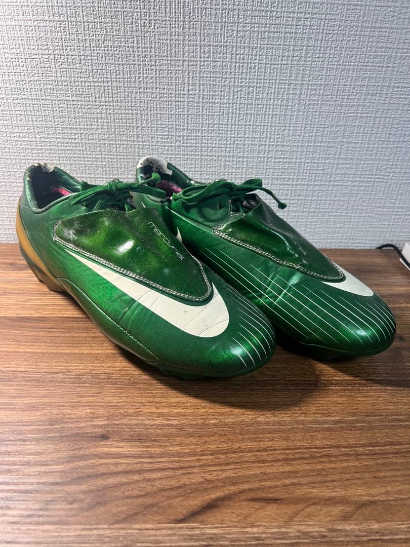 クリロナ着用モデル　マーキュリアルヴェイパー