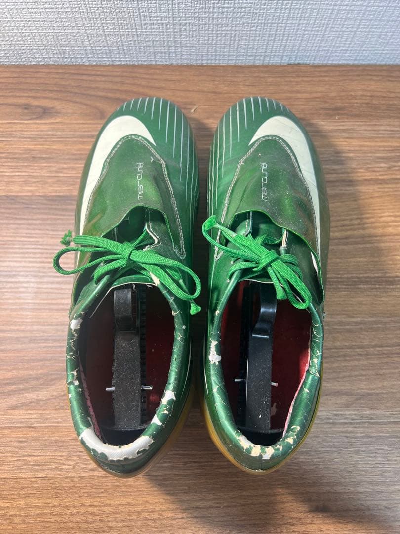 クリロナ着用モデル　マーキュリアルヴェイパー