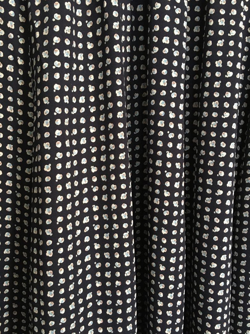 【美品】アナイ　モノトーンプリントフレアワンピース　49500円　タイ付　ドット