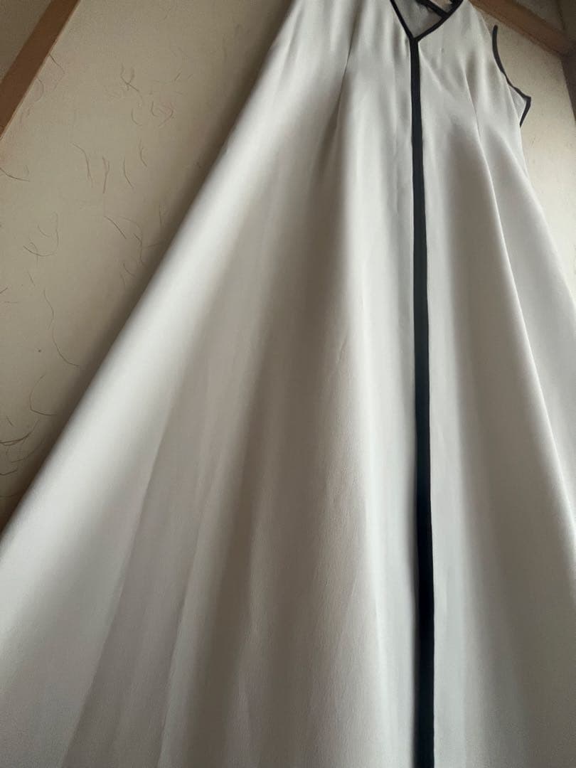 アニュアンス　ノースリーブワンピース