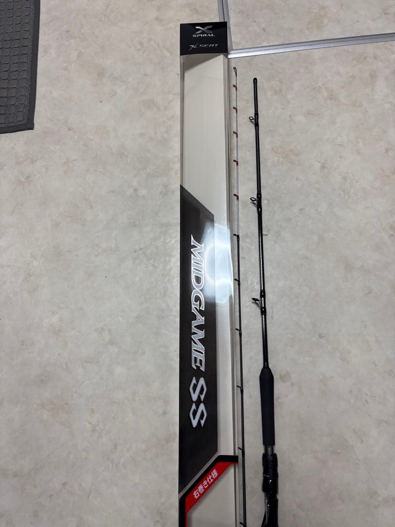 Shimano MIDGAME SS M235 船竿 6：4調子