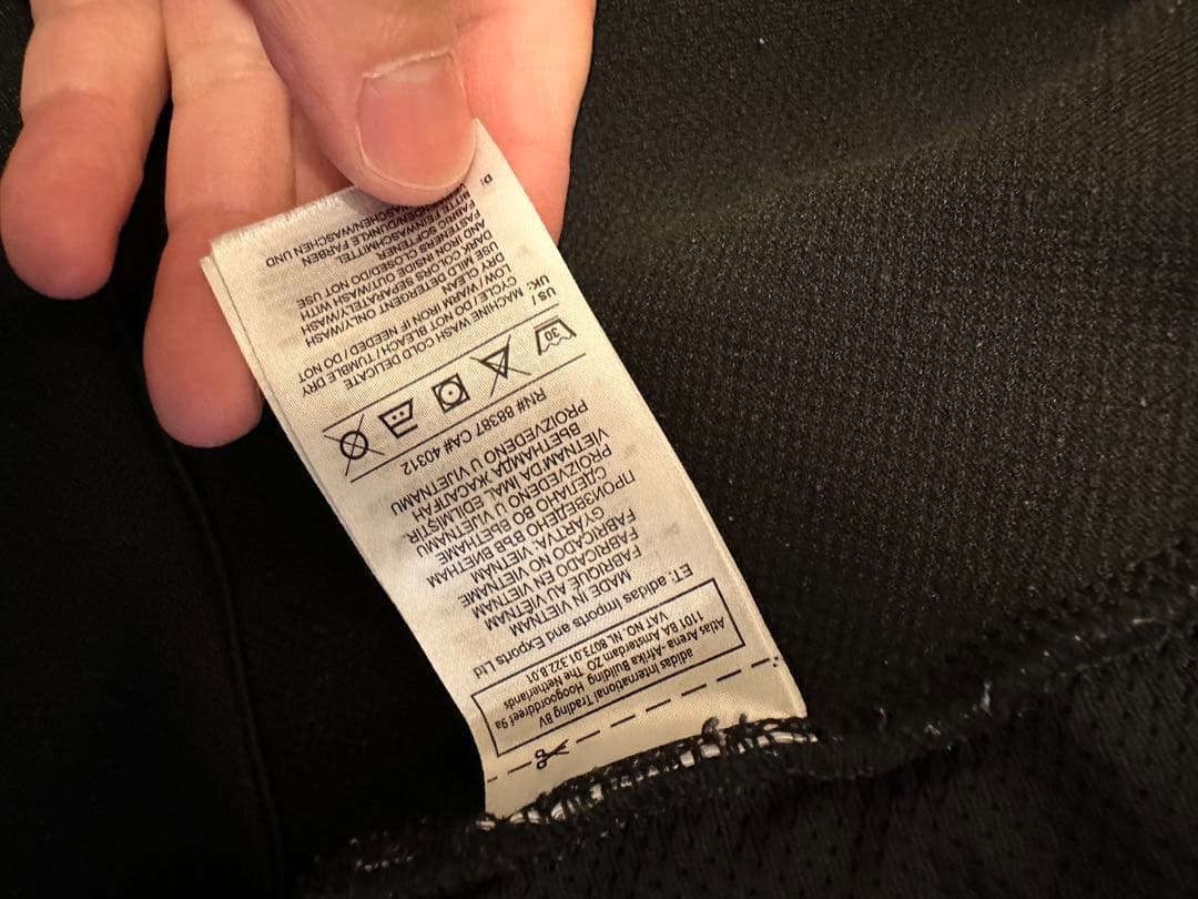 アディダス 上下セット 黒