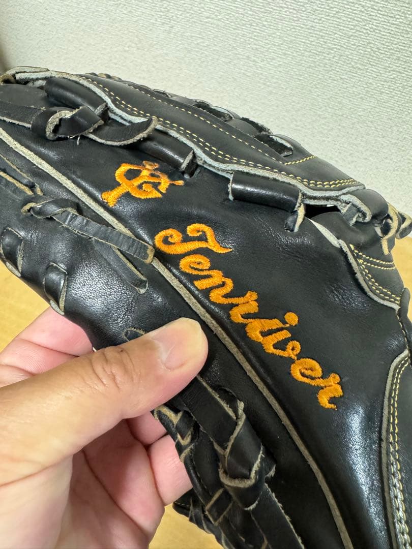 ア*♪様 レア美品★巨人YG刺繍入り 選手支給実使用グローブ