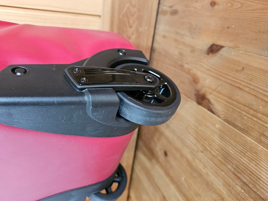 ATOMIC スキーケース