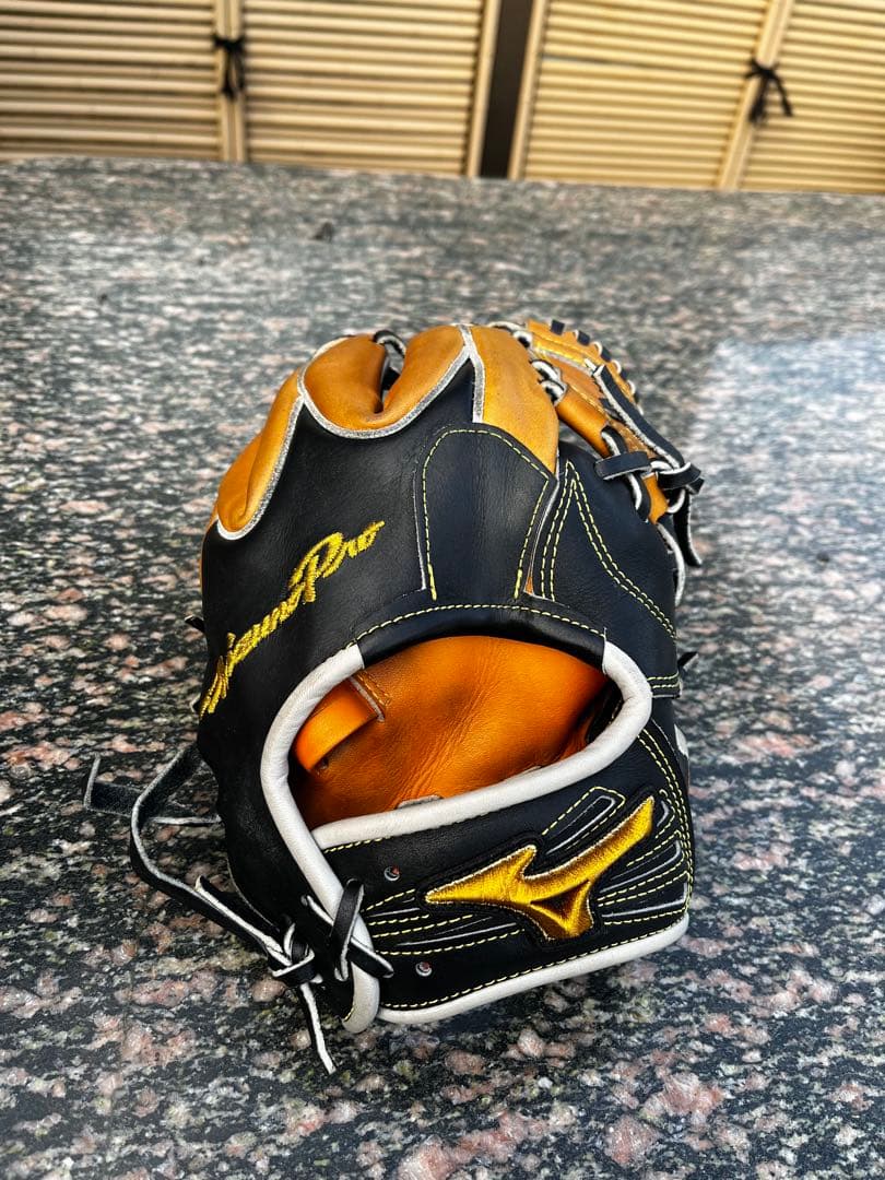 ミズノプロ　オーダー　HAGA JAPAN