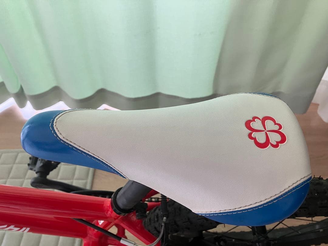 スタンド付き！　ヨツバサイクル　18インチ子ども自転車