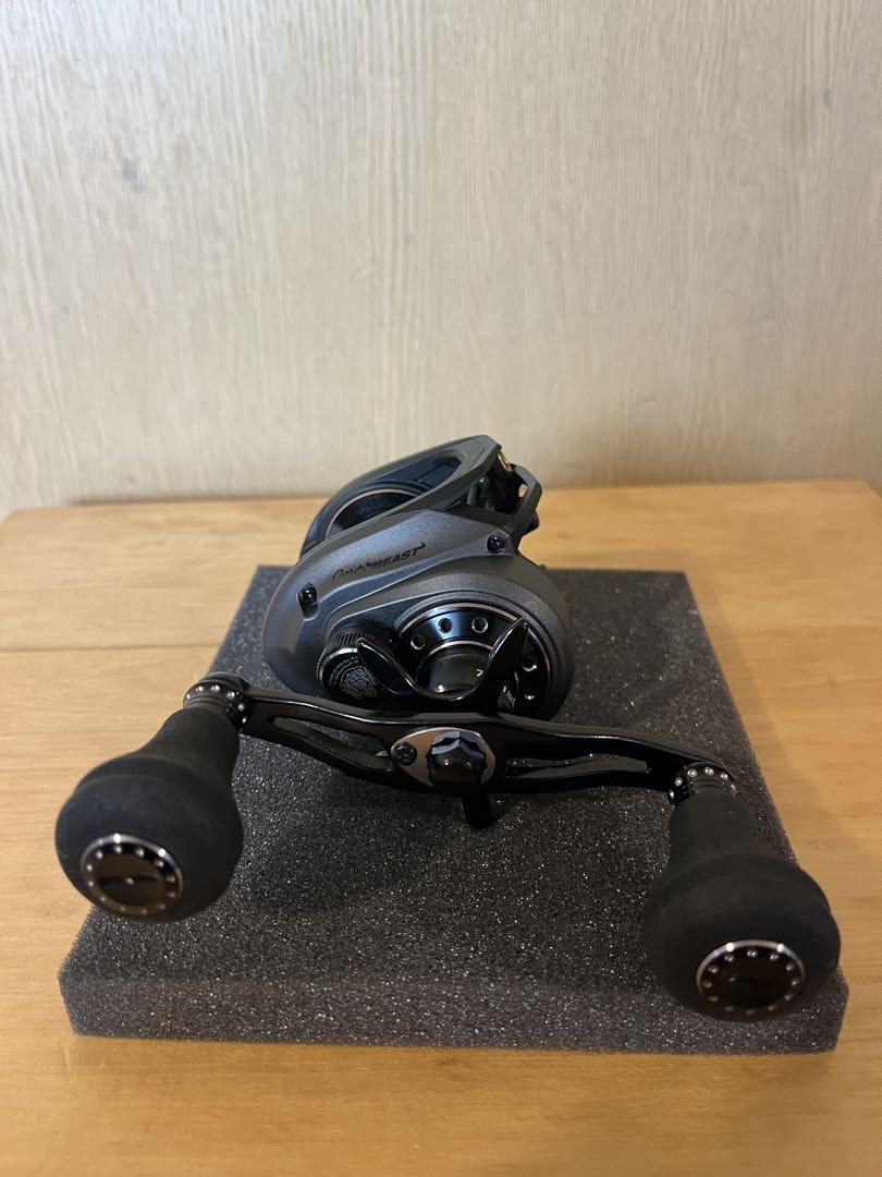 リール AbuGarcia REVO BEAST 40 HS