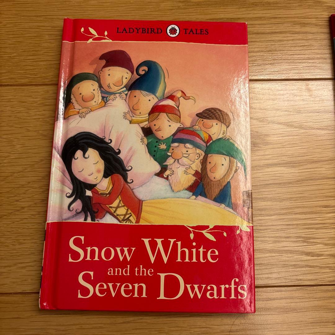 【児童用洋書】LADYBIRD TALES 4冊セット