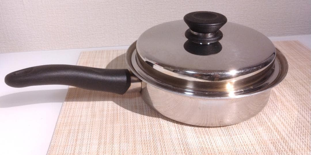 アムウェイクイーン　片手鍋ソースパン（中）内径約19cm