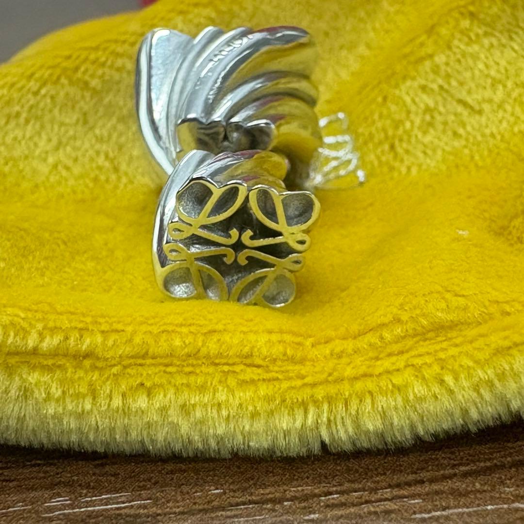 と*と様 LOEWE ロエベ アナグラムロゴ シングルピアス 2WAY シルバー