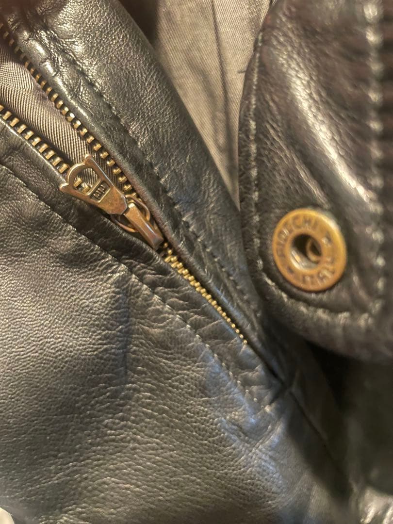 黒インターナショナルギャラリービームスQUATTROCCHI 44 シープスキン