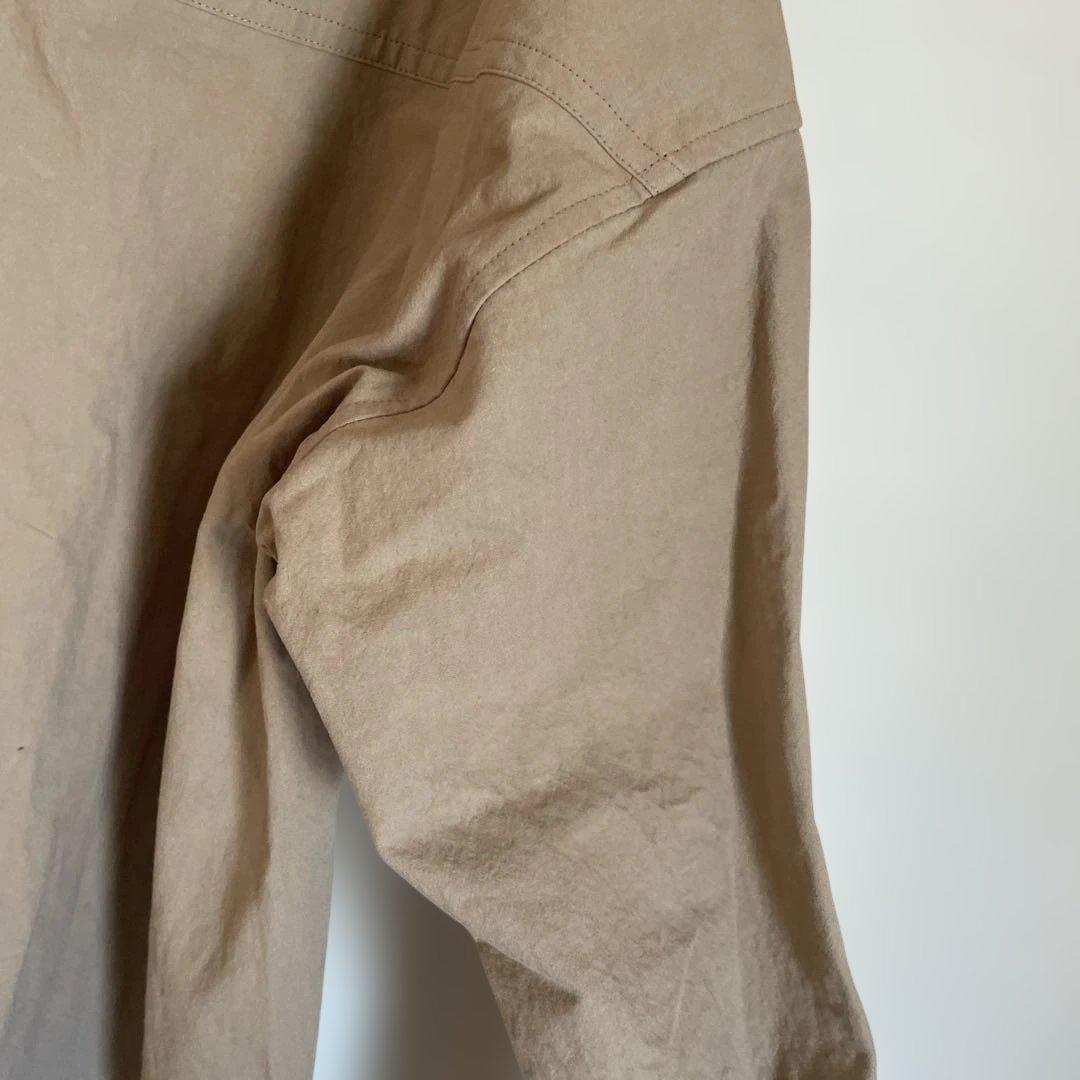 【柳橋唯さんコラボアイテム】バックタックオーバー シャツ ベージュ