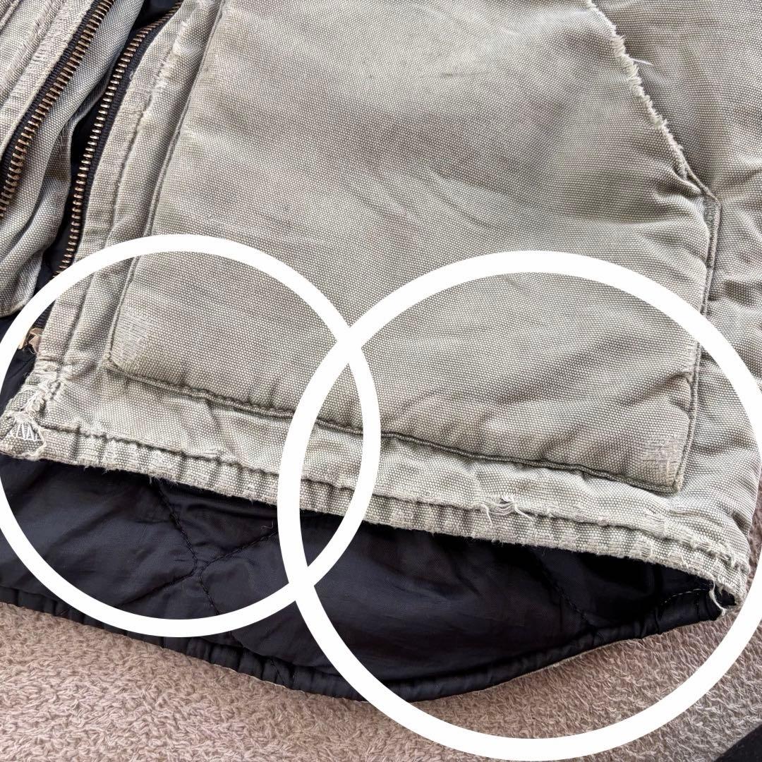 A*i様 ★USA古着★ Carhartt キルティングジップアップベスト