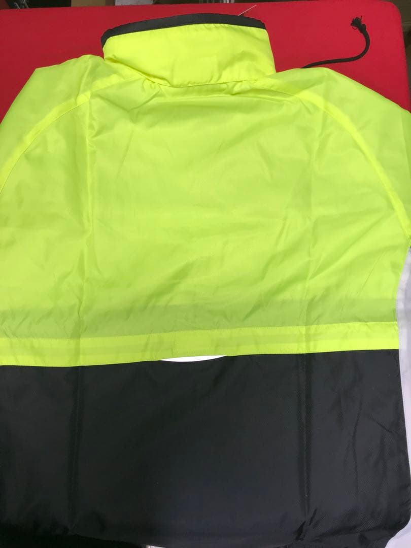 バドミントン　ヨネックス　ユニウィンドウォーマーシャツ　70058