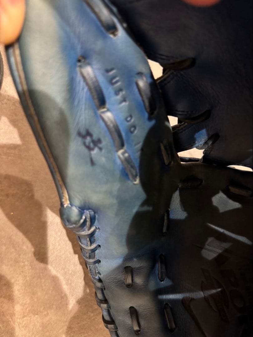 はちNIKE 右投げ投手用オーダーグローブ　廃盤品