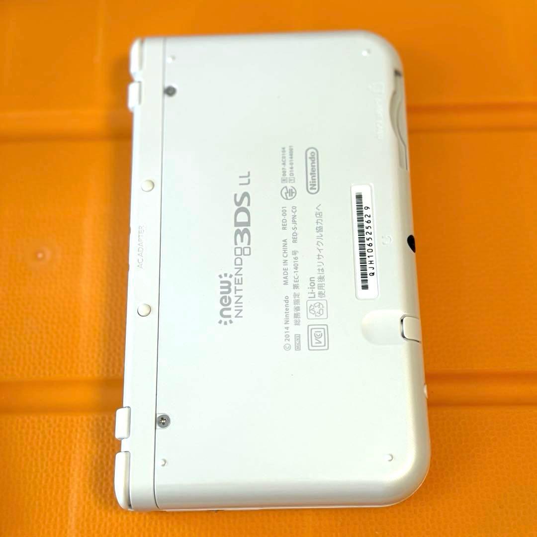 Newニンテンドー3DSLL パールホワイト/充電器セット