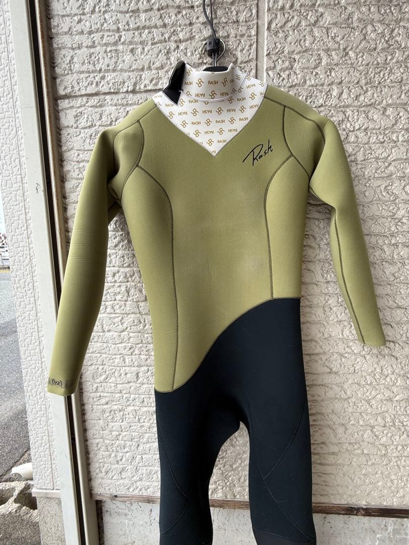 中古Rashラッシュ　ジャーフルレディース