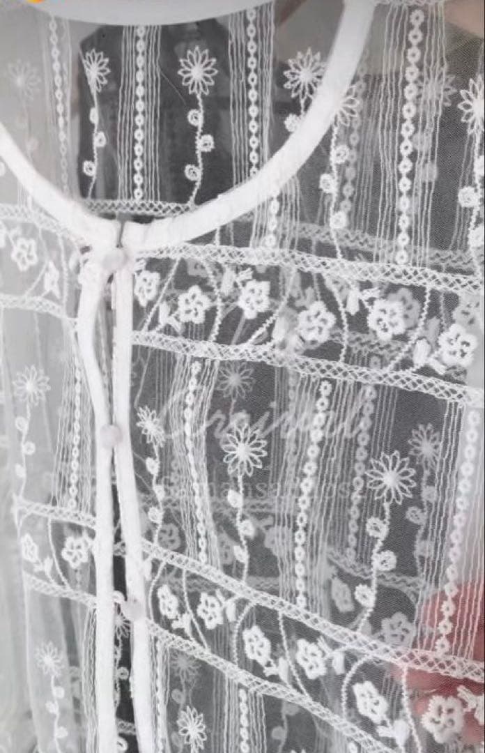 サマンサモスモス 裾スカラップレースベスト　オフホワイト