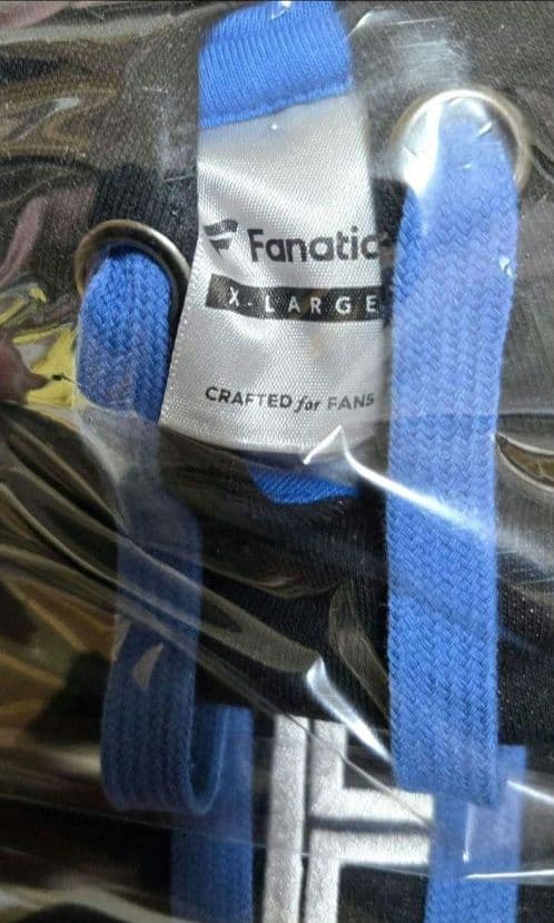 ま*と様 ファイターズ　2025 FAVプレミアム特典　プルオーバーパーカー　X