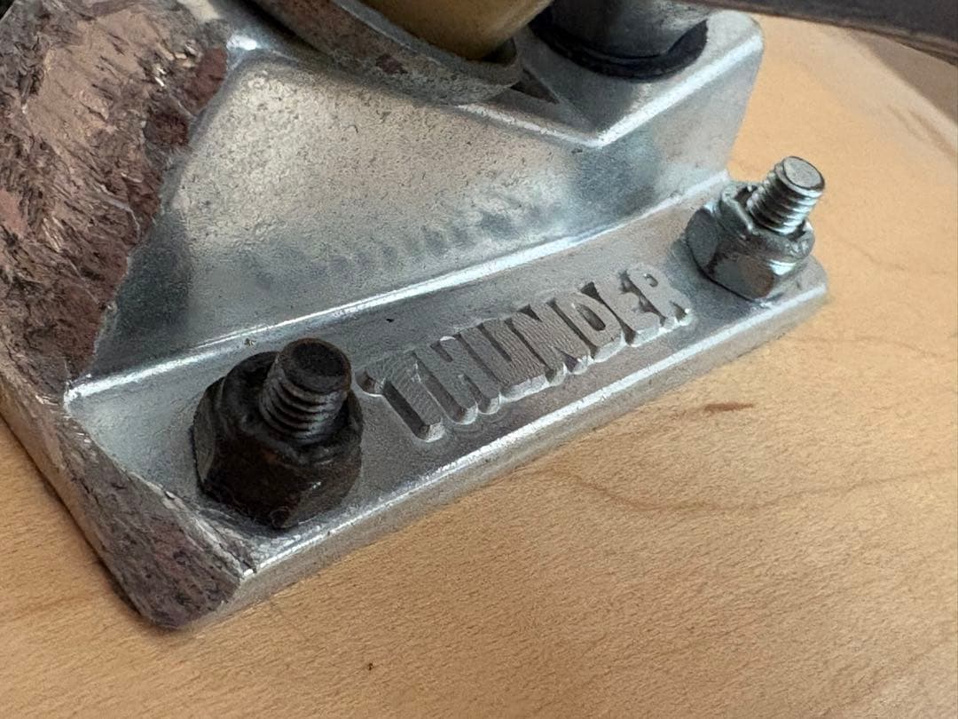 7.5スケートボード本格パーツ組THUNDER/bones/NINJAベアリング