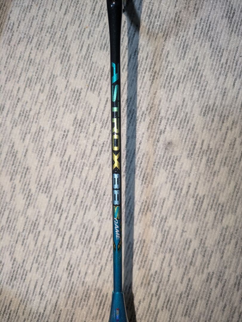 ASTROX 88Sゲーム バドミントンラケット 青/黄