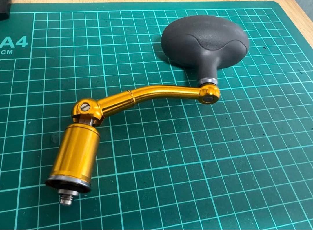 10ツインパワーSW12000XGハンドル＆ノブ