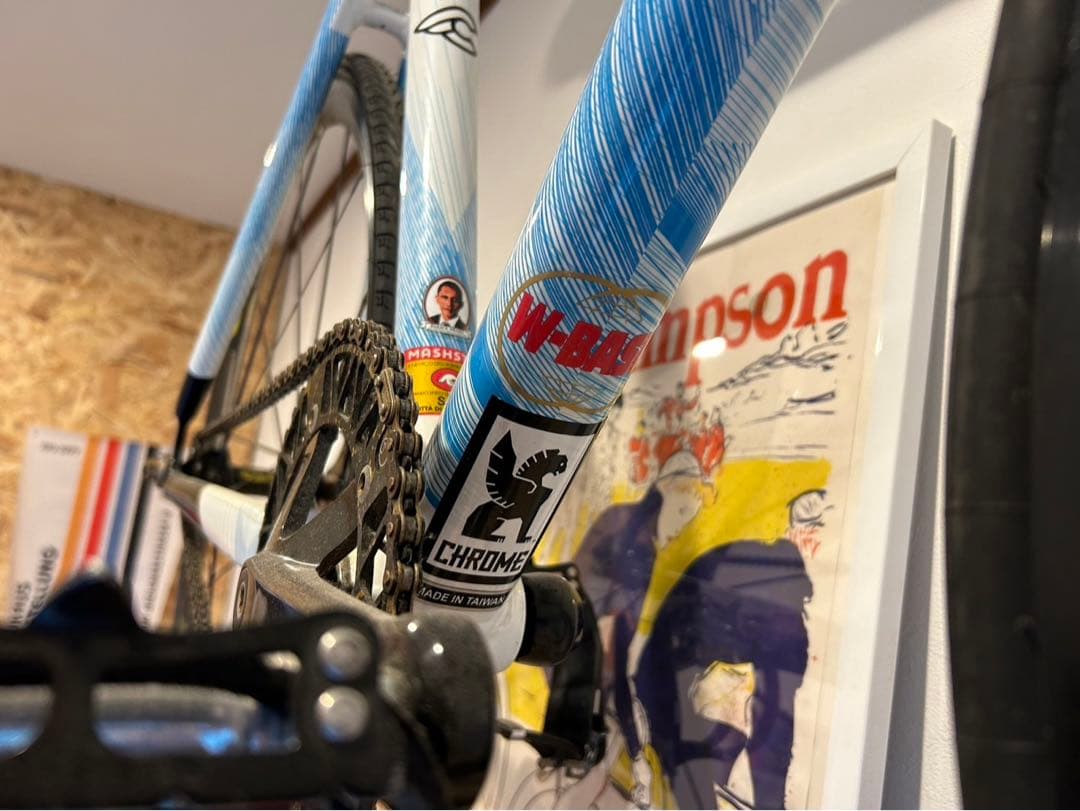 チネリ　ピスト　cineli parallax MASH 25まん！