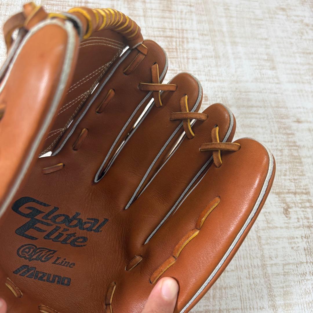 Mizuno グローバルエリート　硬式　投手用グローブ　サイン入り