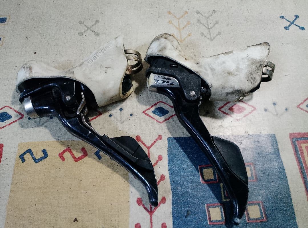 Stiレバー Shimano105