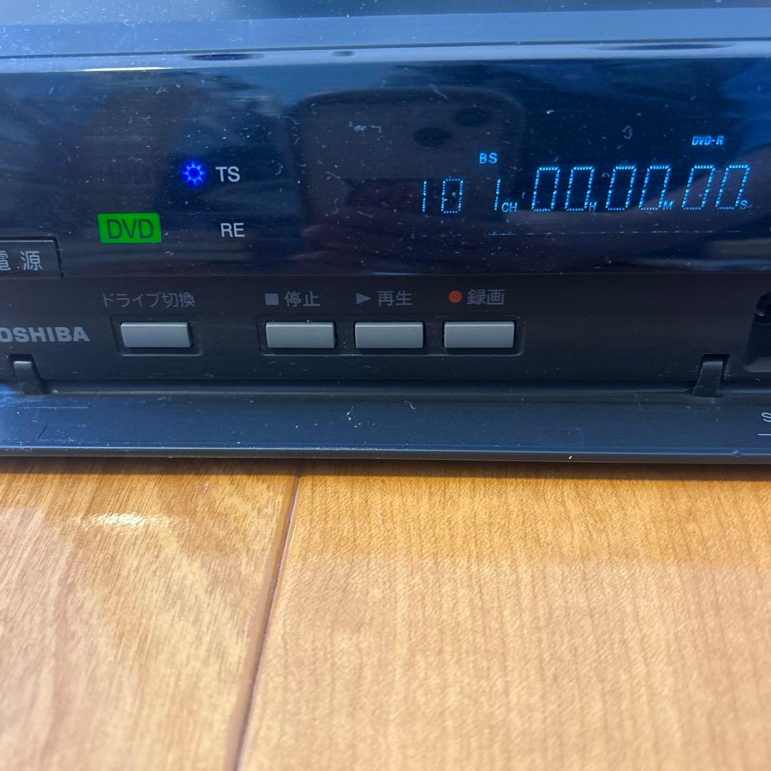 TOSHIBA レグザ　HDD＆DVDレコーダーRD-R100 2011年製