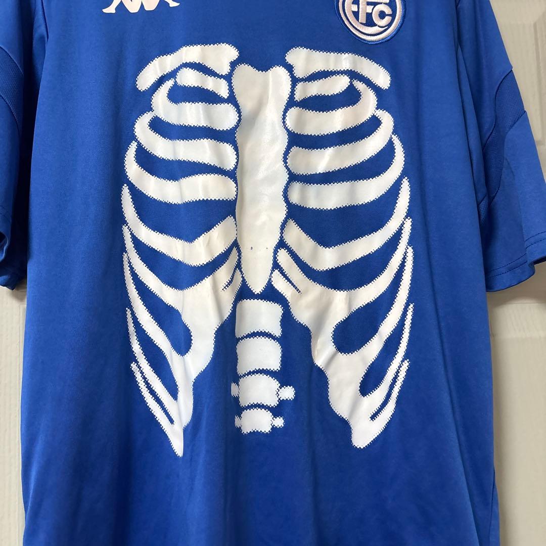 Equipo x Kappa ボーンデザインユニフォームシャツ