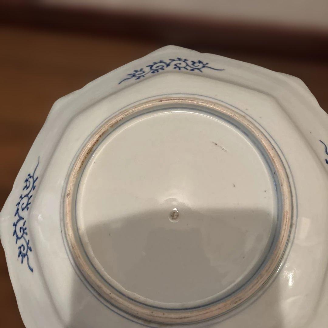 サービス出品　古伊万里　染付　八角形変形大皿　花と蝶々　素敵な絵付け