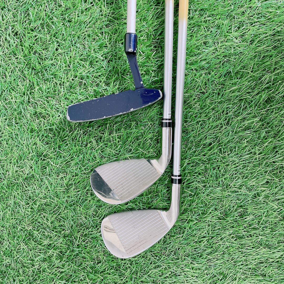 ジュニア ゴルフセット ツルヤ入り 4本 キャディバッグ付き 初心者 K2833