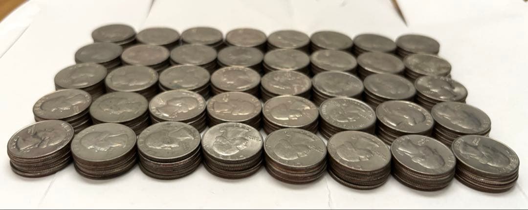 アメリカ　25セント硬貨　200枚　まとめて　外国