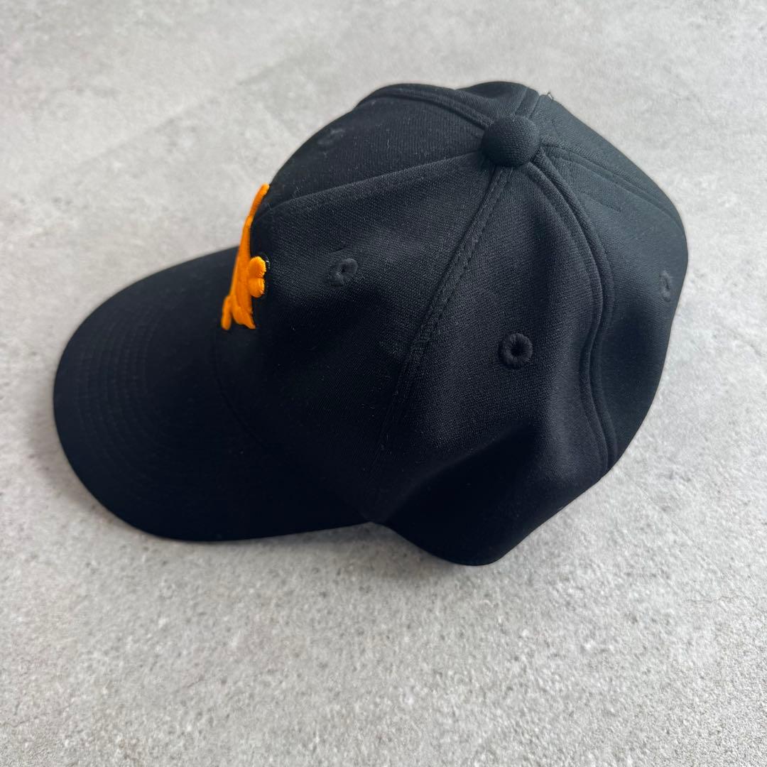 希少 プロコレクション 読売巨人 キャップ アンダーアーマー 61