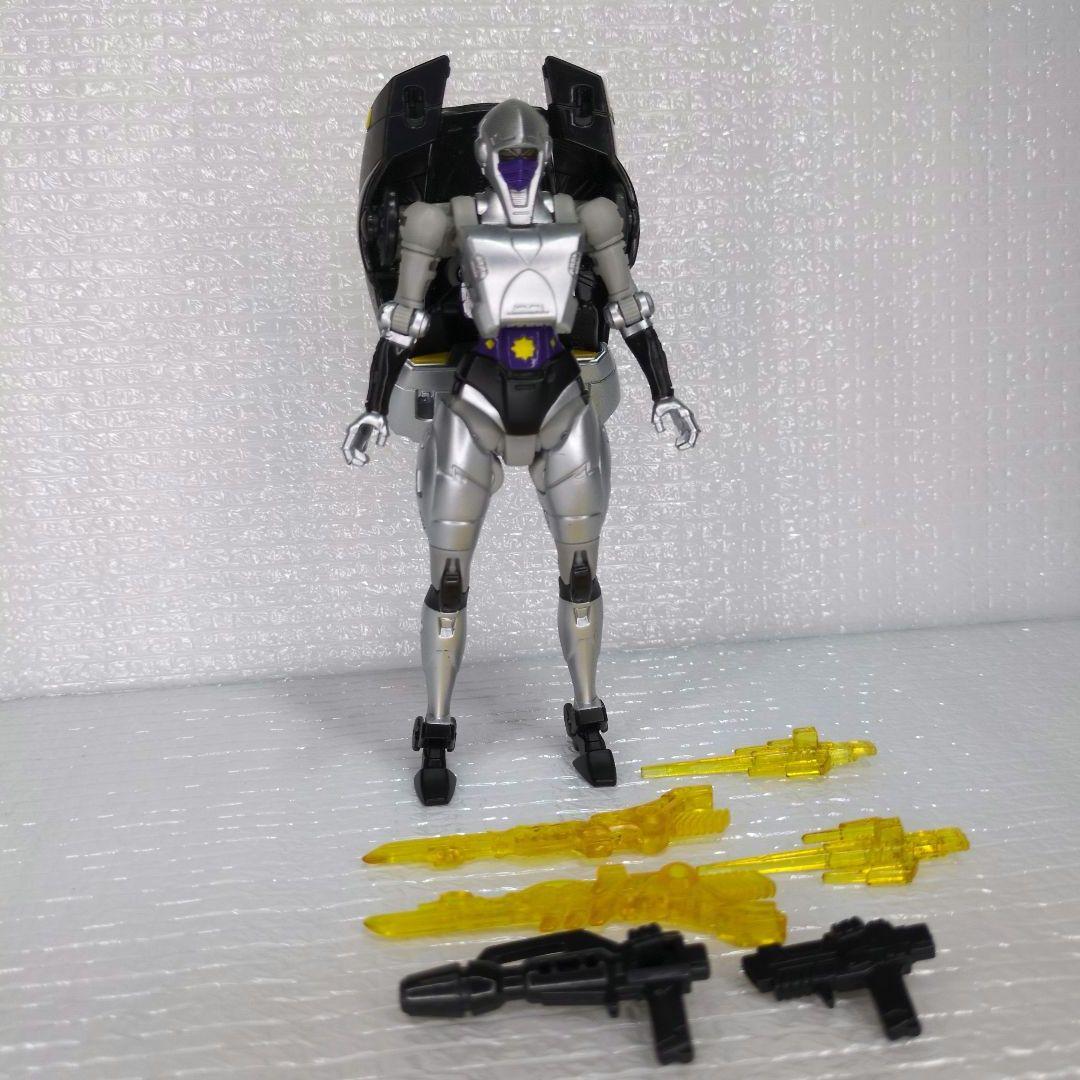 女性型トランスフォーマー3点