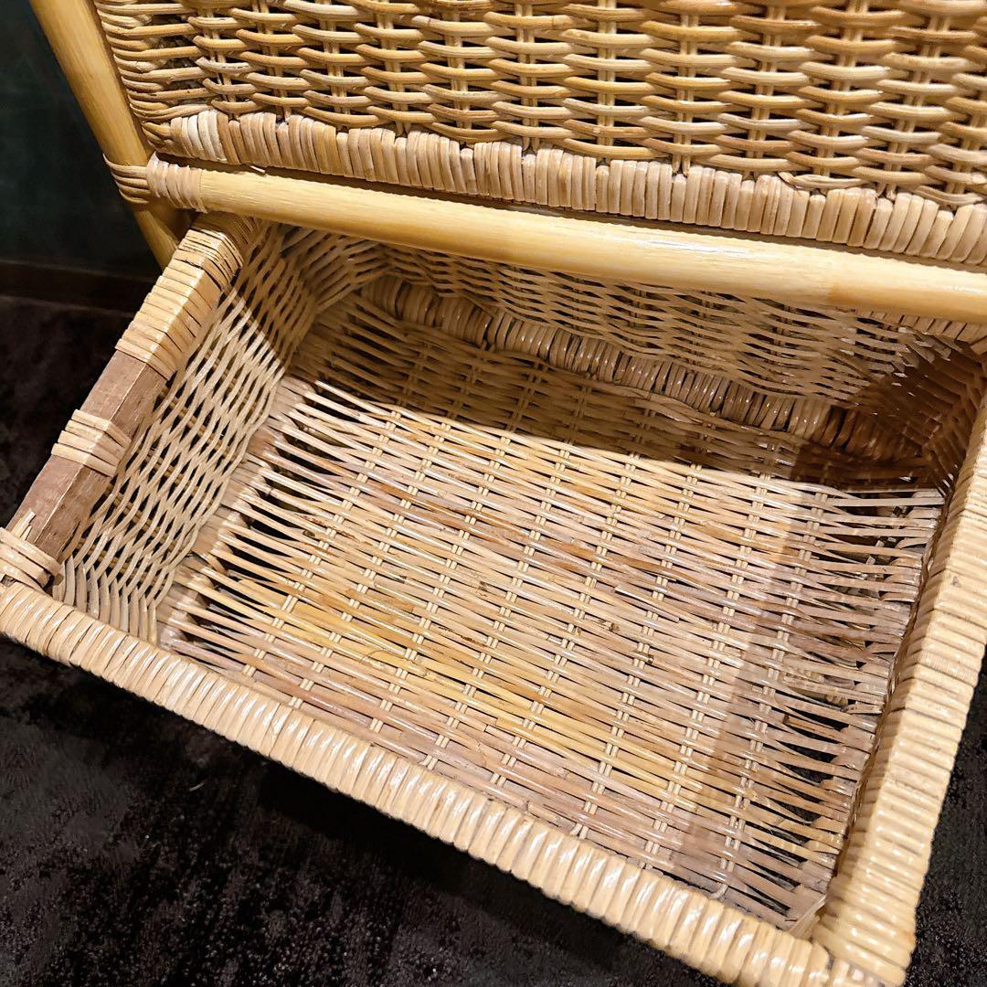 【美品】ラタンチェスト 4段 キャスター 籐 ナチュラル家具 北欧インテリア風